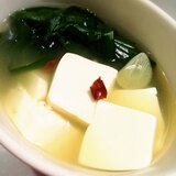 豆腐の塩スープ ニンニク風味